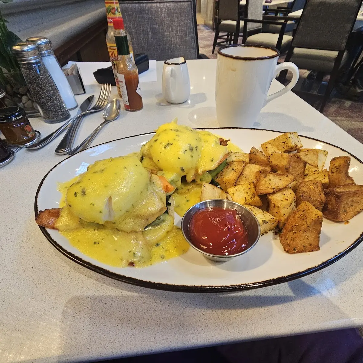 Smoked Salmon Benedict