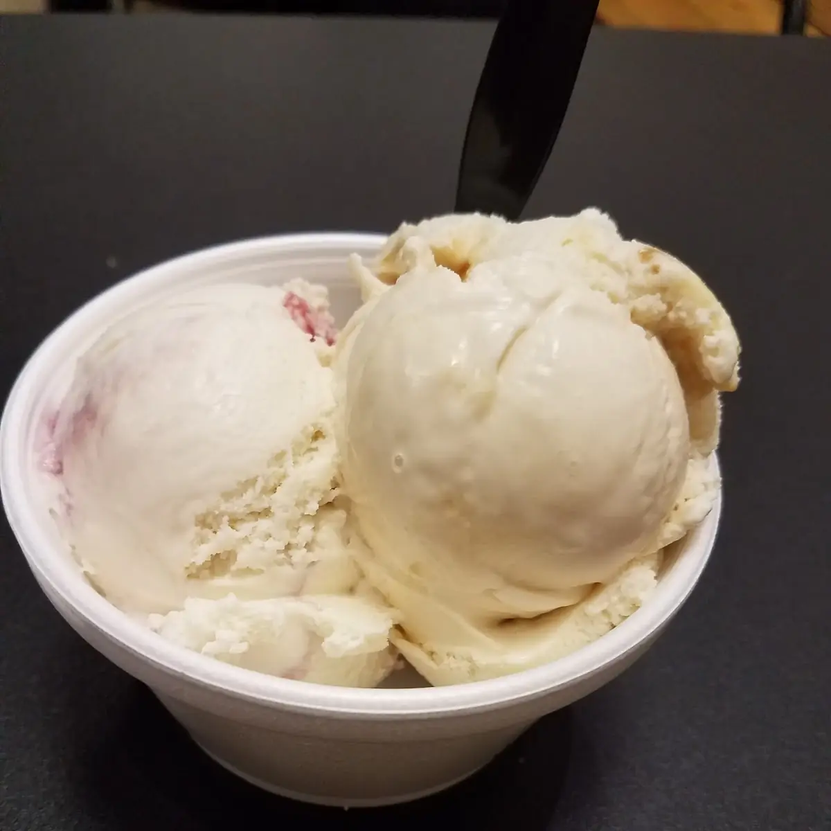 Creame Burlee and Raspberry Cheesecake