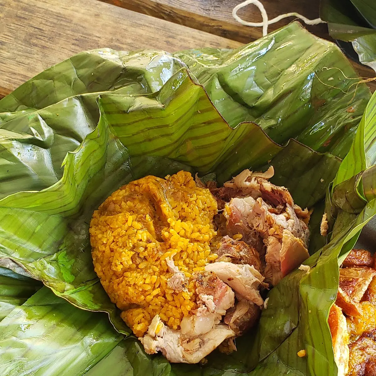 Lios De Arroz Con Lechon Asado