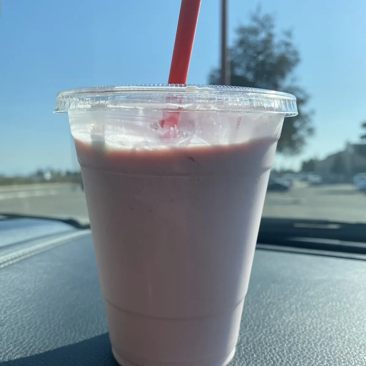 Fresh Strawberry Shake