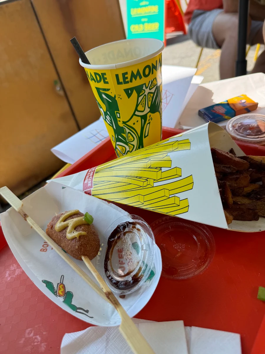 Corn Dog, Bouffe-moi !