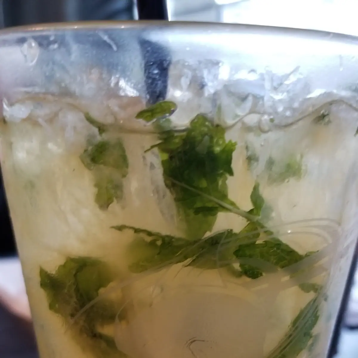 Coconut Mango Mojito
