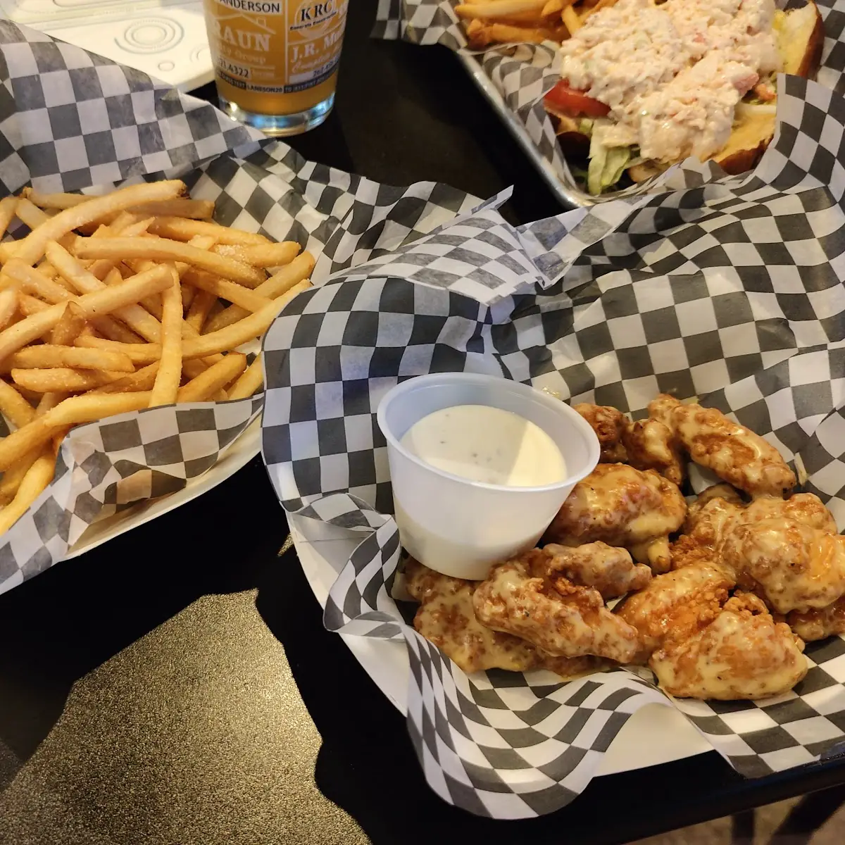 Boneless Wings and Fries