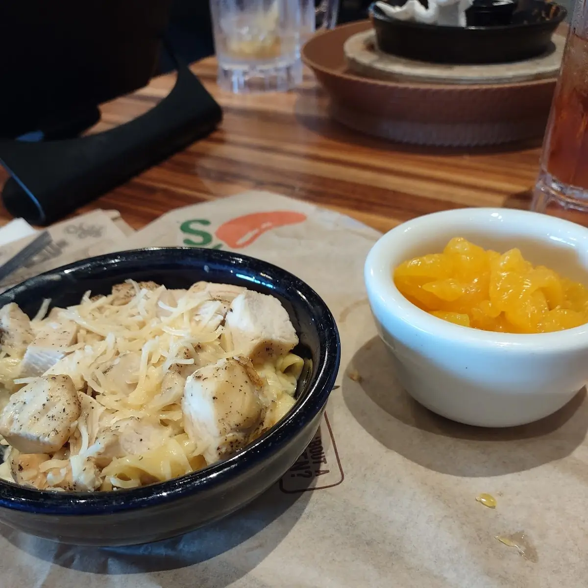 Pepper PALS Cheesy Chicken Pasta