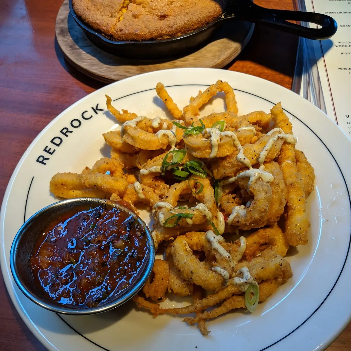 Crispy Fried Calamari with Aioli