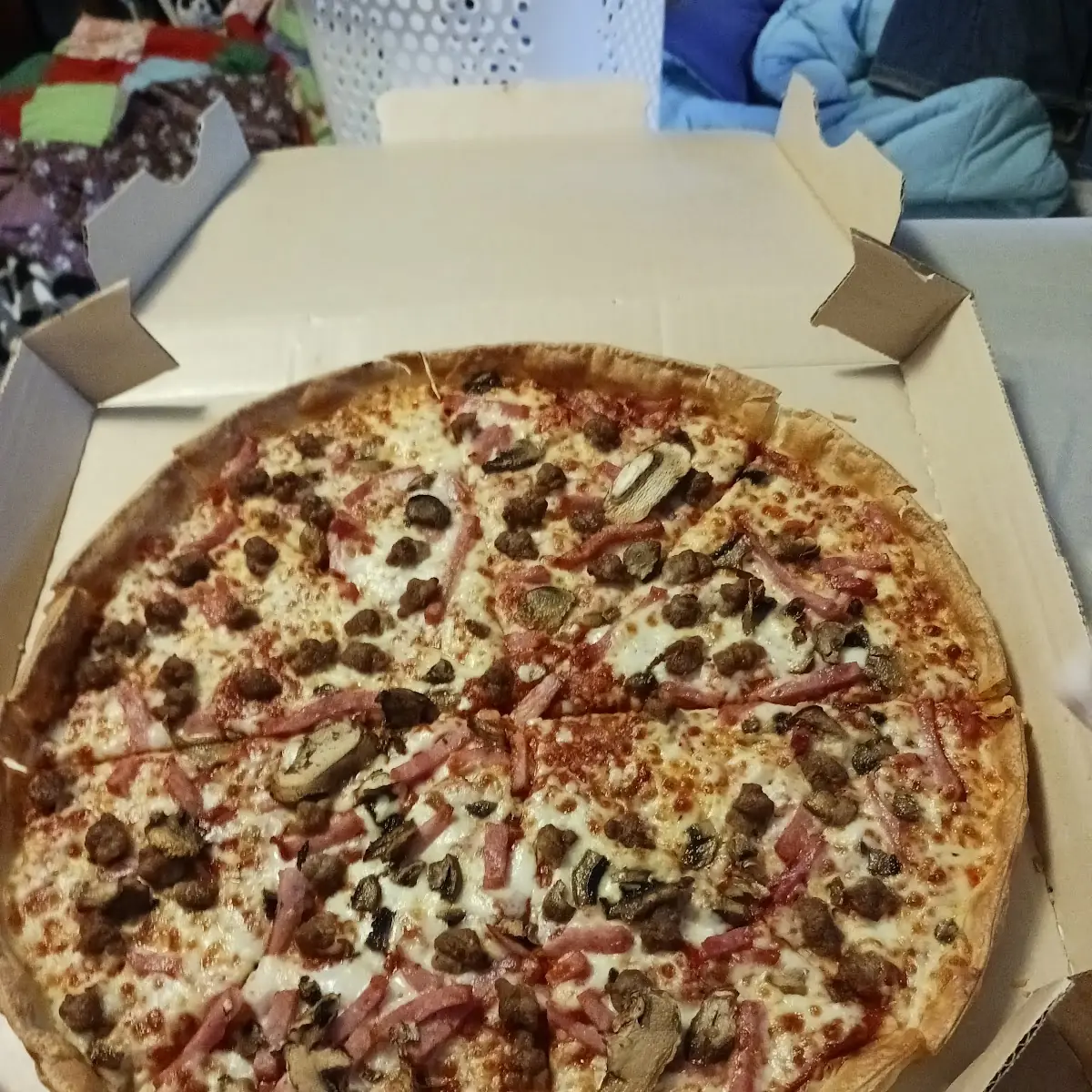 Large 3 Topping Thin Crust Xtra Sauce