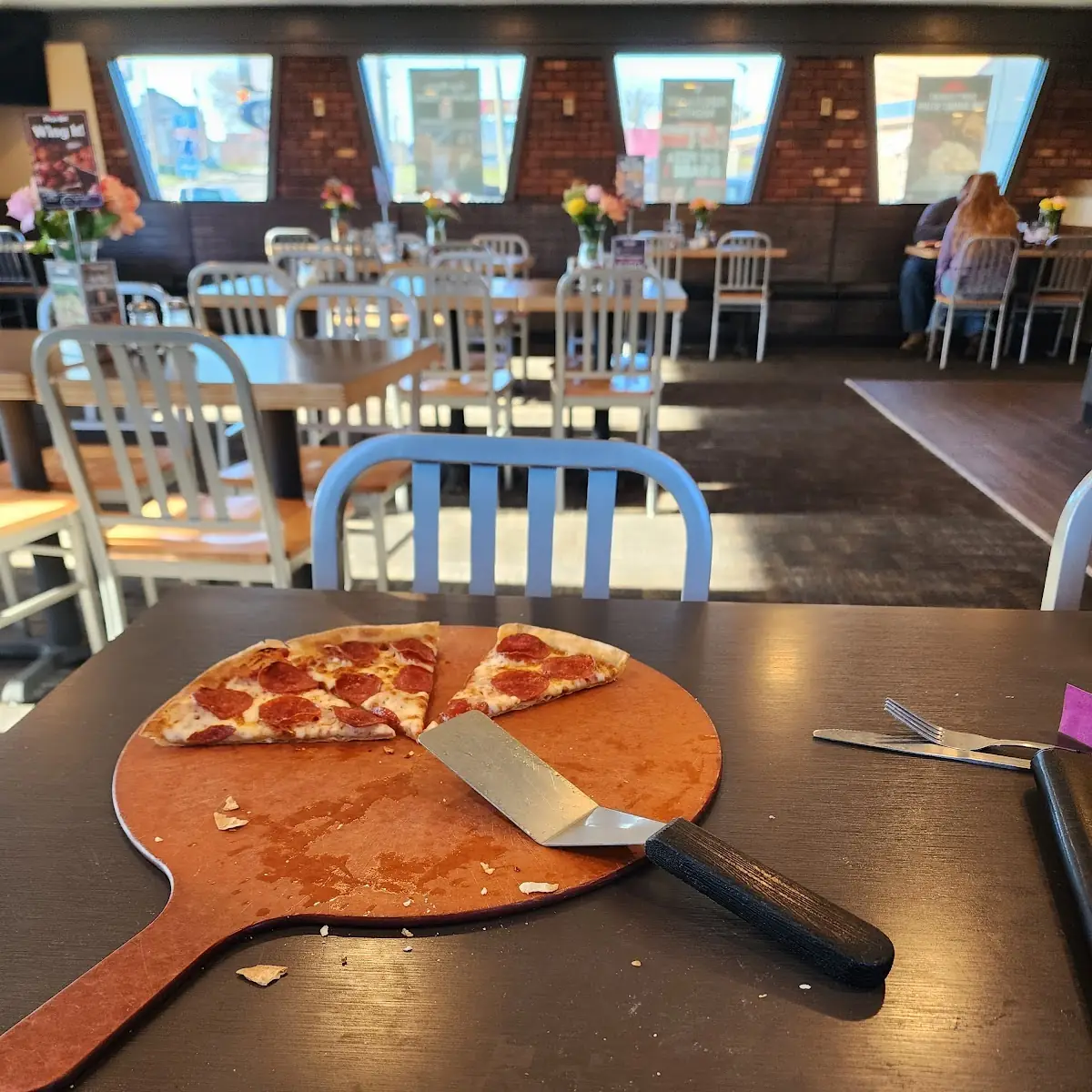 Thin Crust Pepperoni Pizza