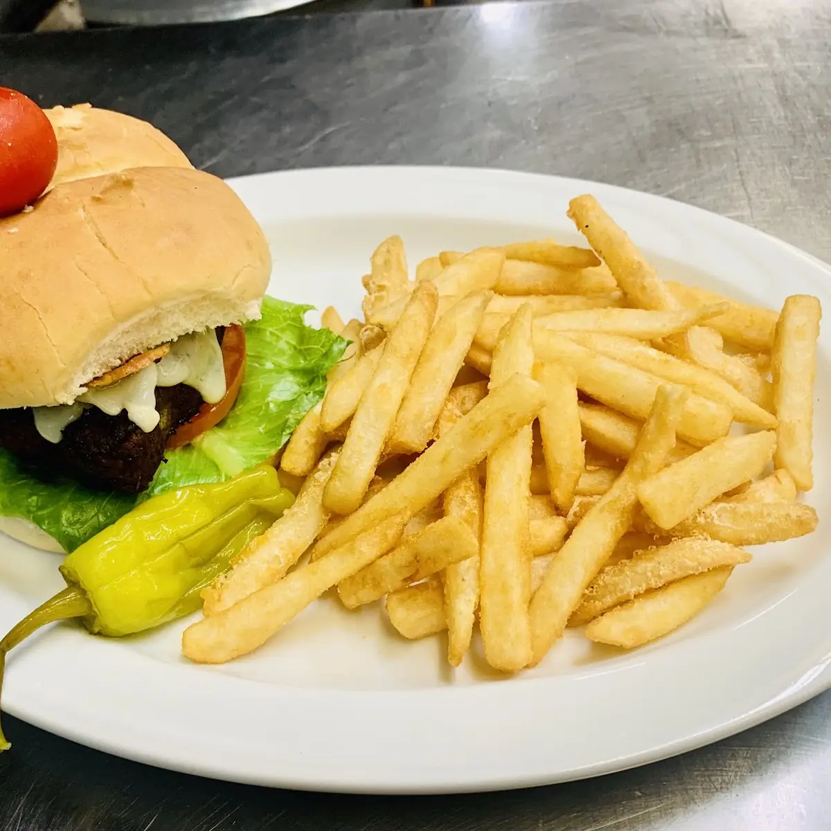 Cheeseburger & Fries