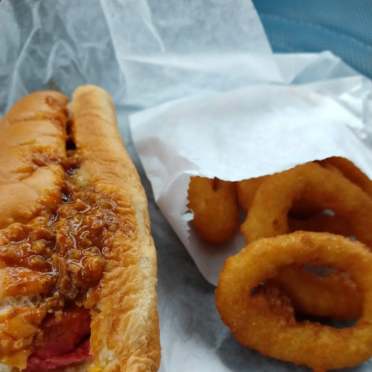 Dog N Onion Rings