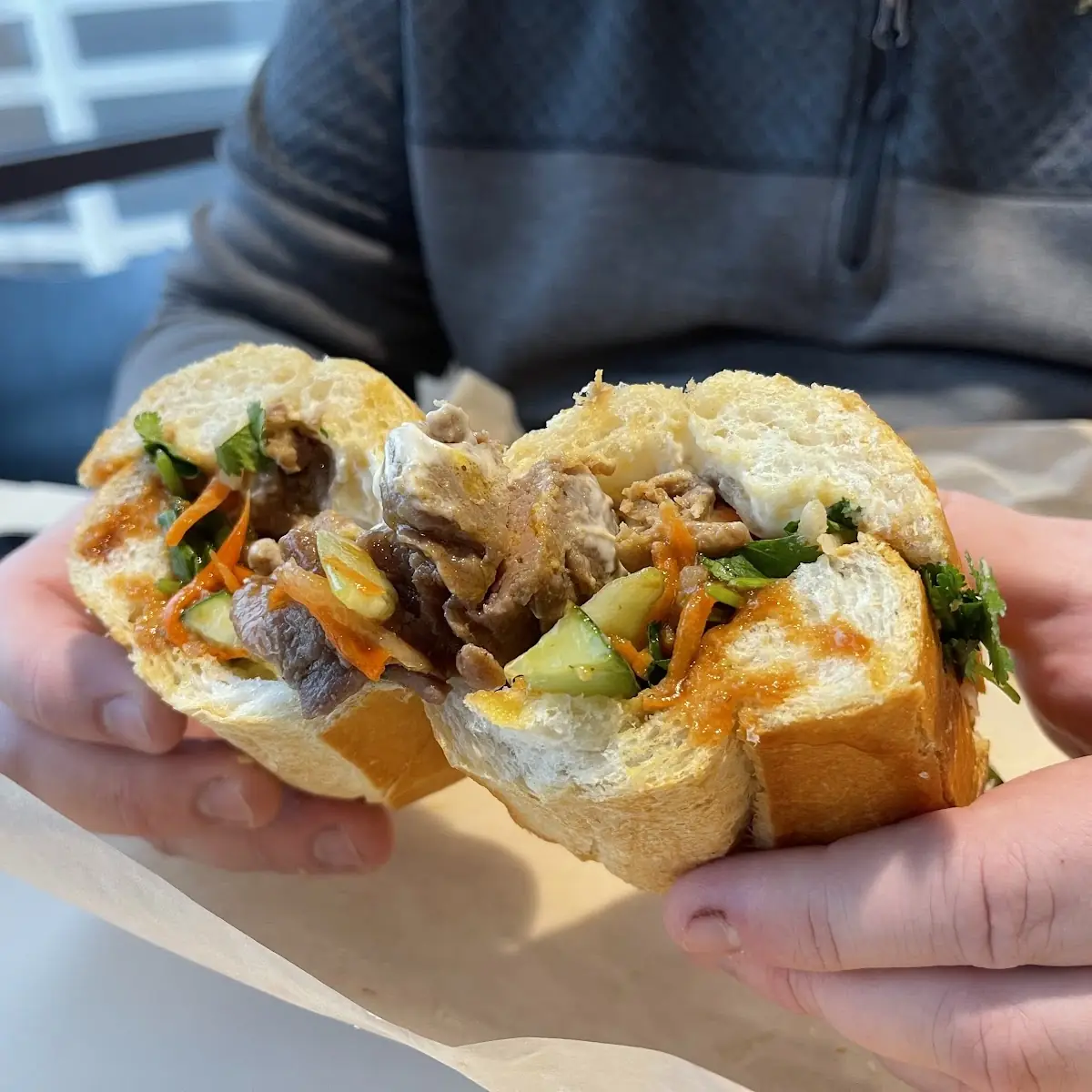 Bánh MÌ