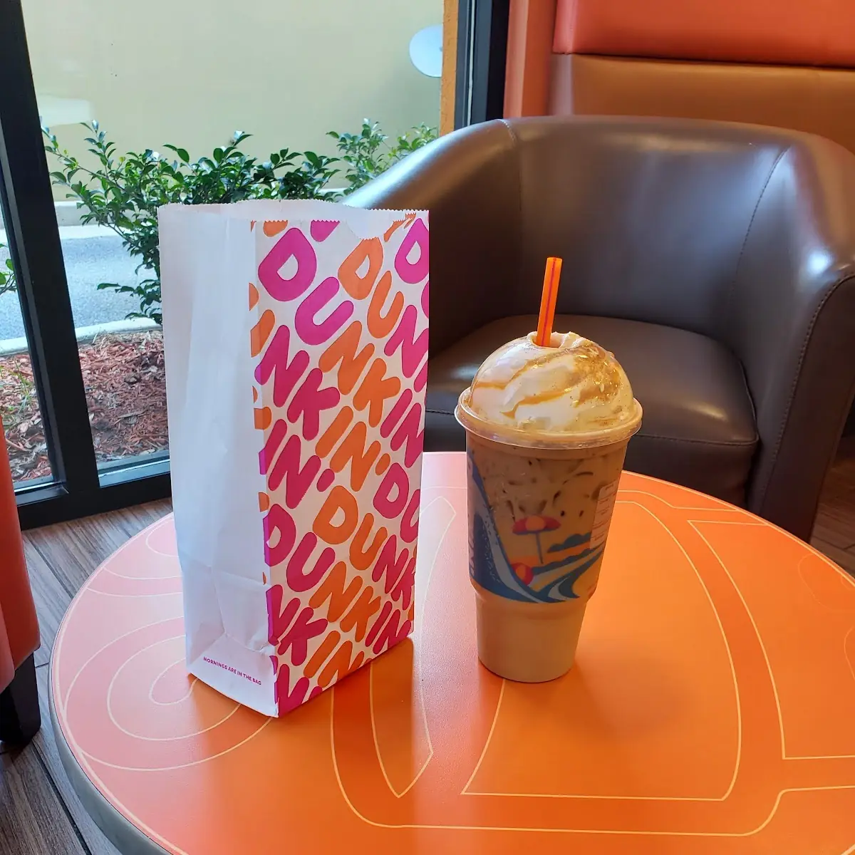 Iced Caramel Macchiato