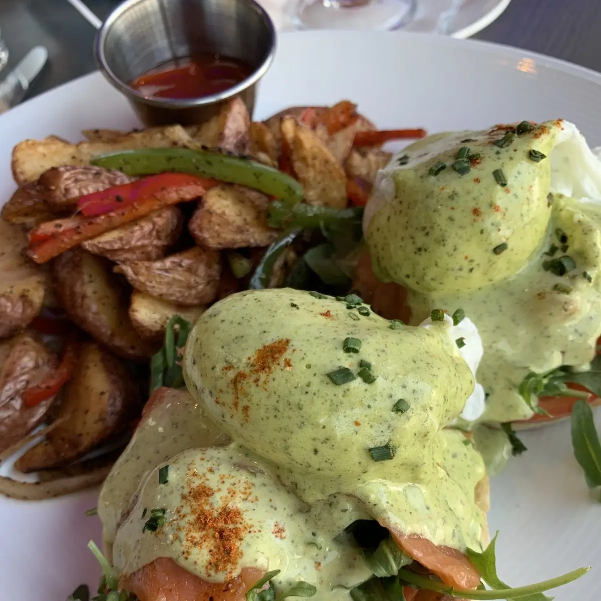 Smoked Salmon Eggs Benedict