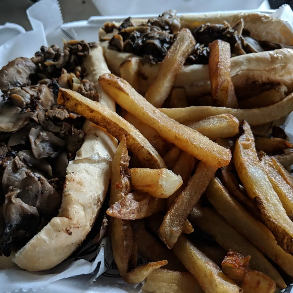 Galviny's Cheese Steak