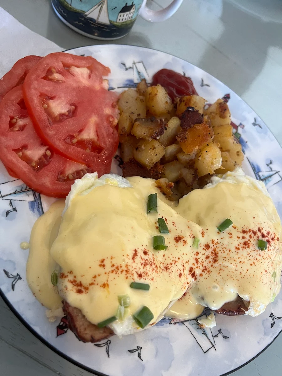 Eggs Benedict
