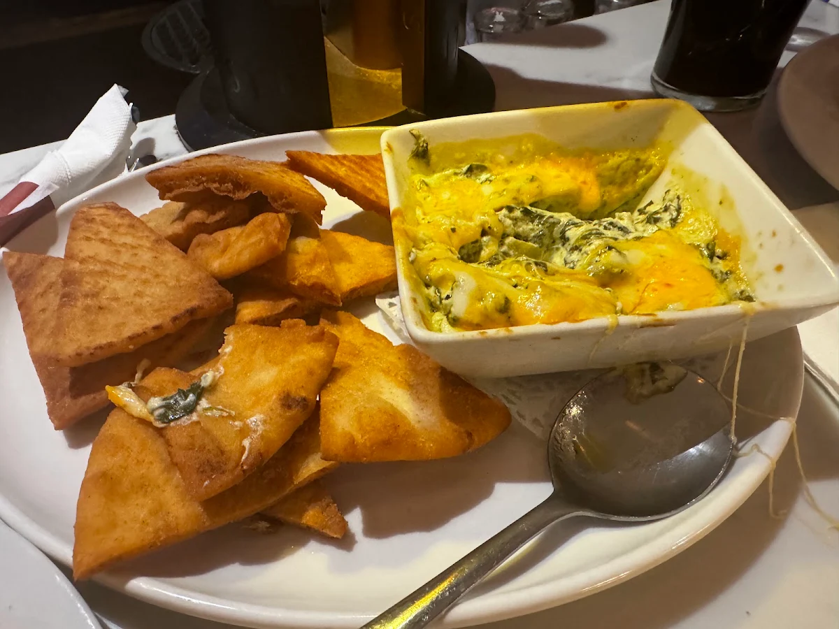 Royal Windsor Nachos, The Royal Windsor Pub & Eatery