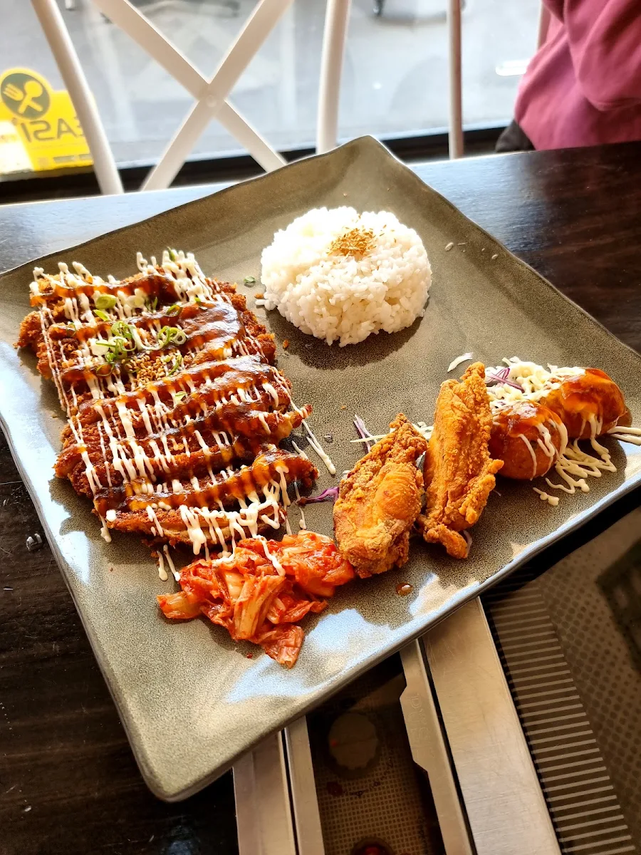Crispy Chicken Dosirak, BellyQ