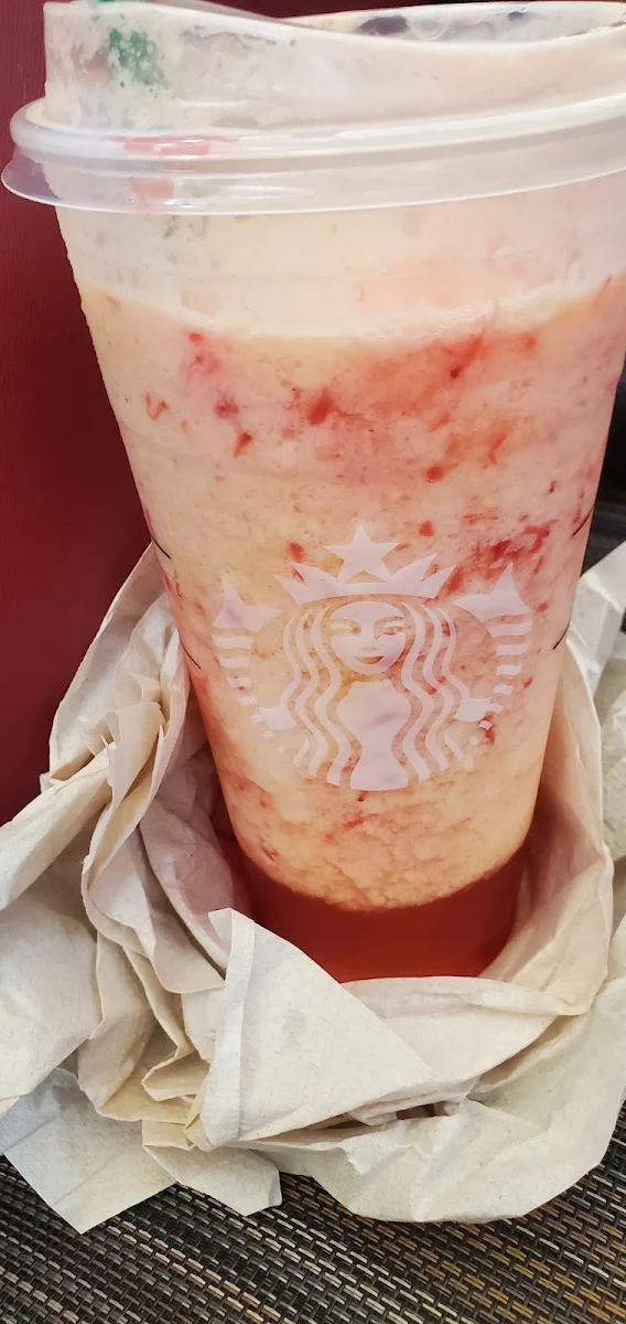 Frozen Pineapple Passion Fruit Lemonade Refresher