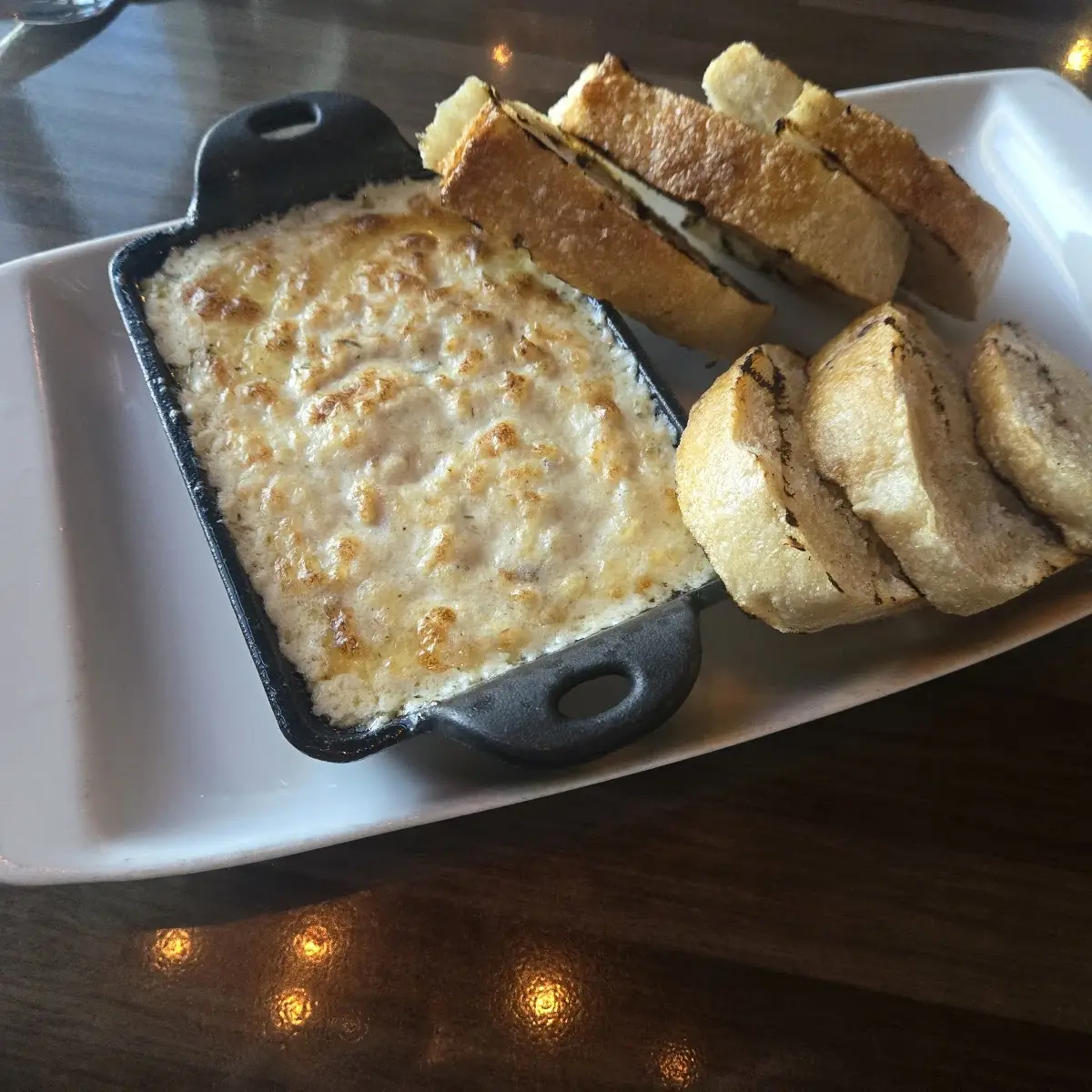 Crab Garlic Cheesy Bread