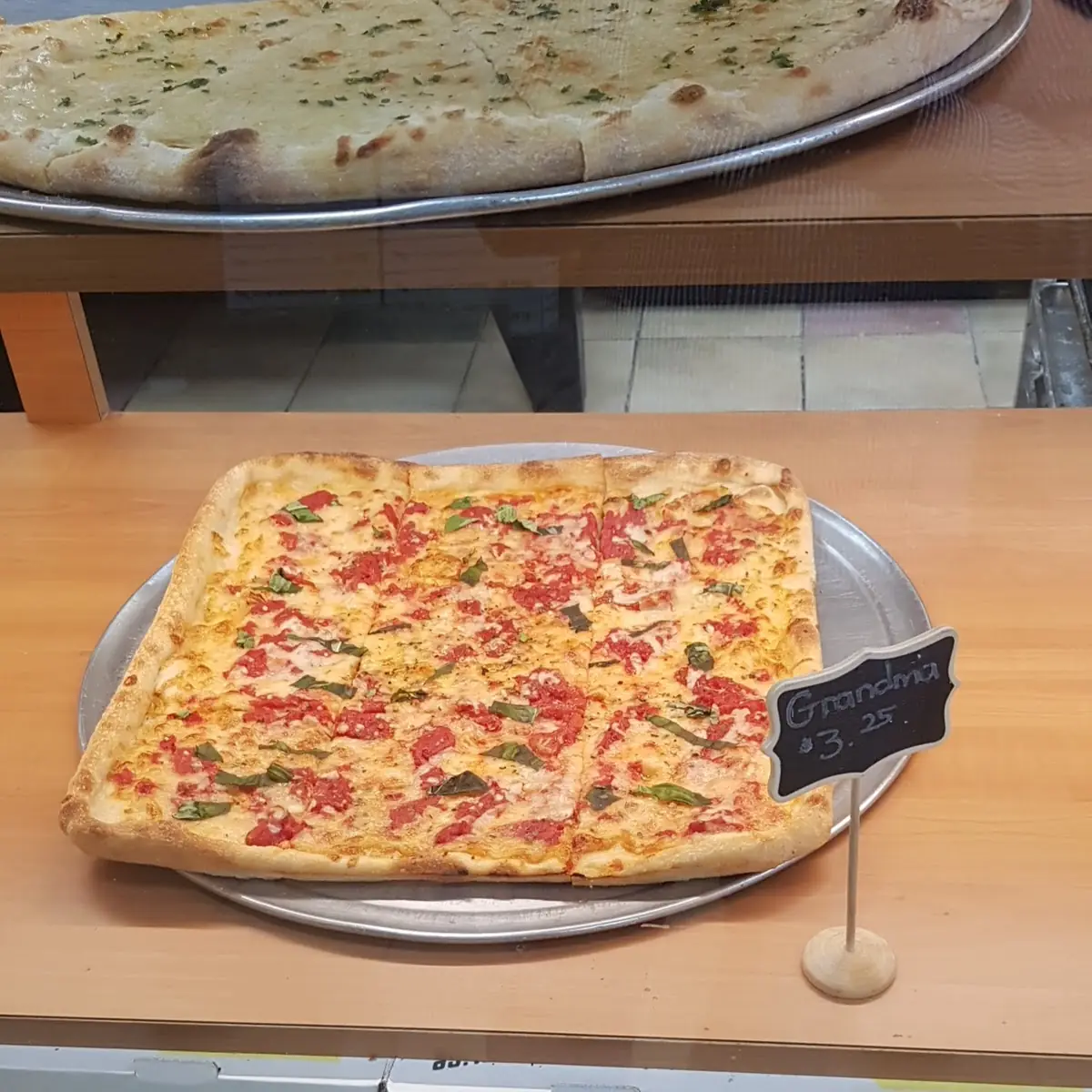 Grandma Pizza