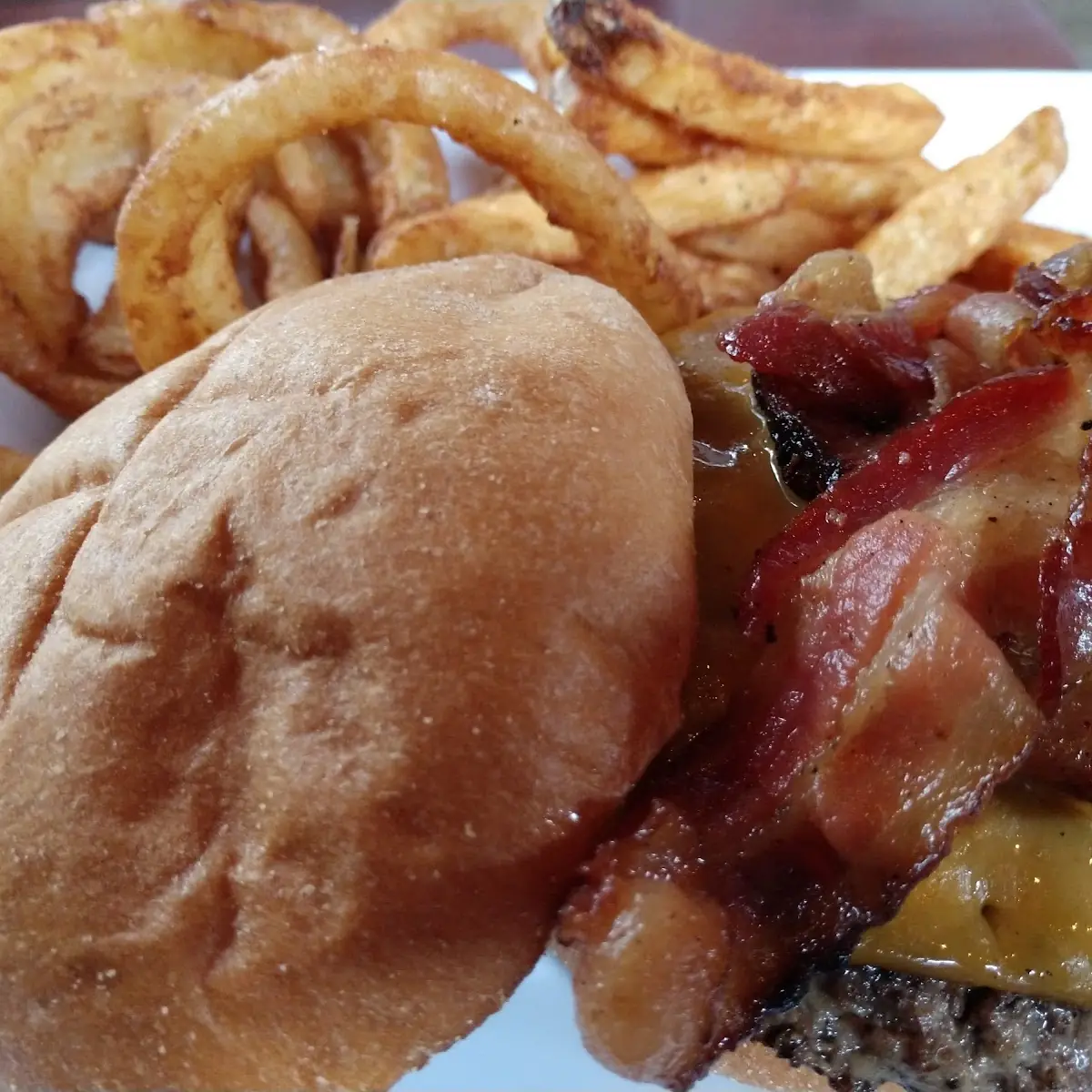 Bacon Cheeseburger