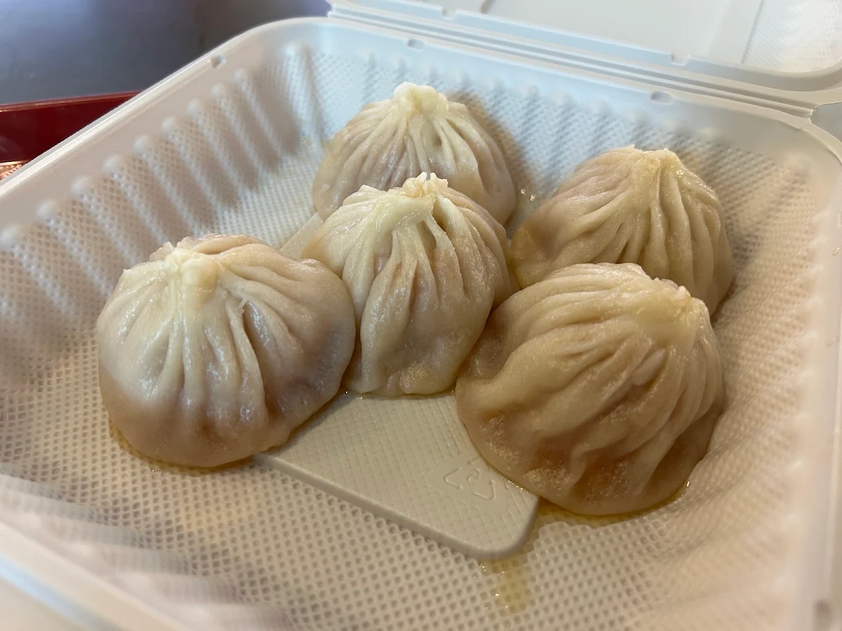 Steamed Soup Dumplings, Dumpling king 饺子王