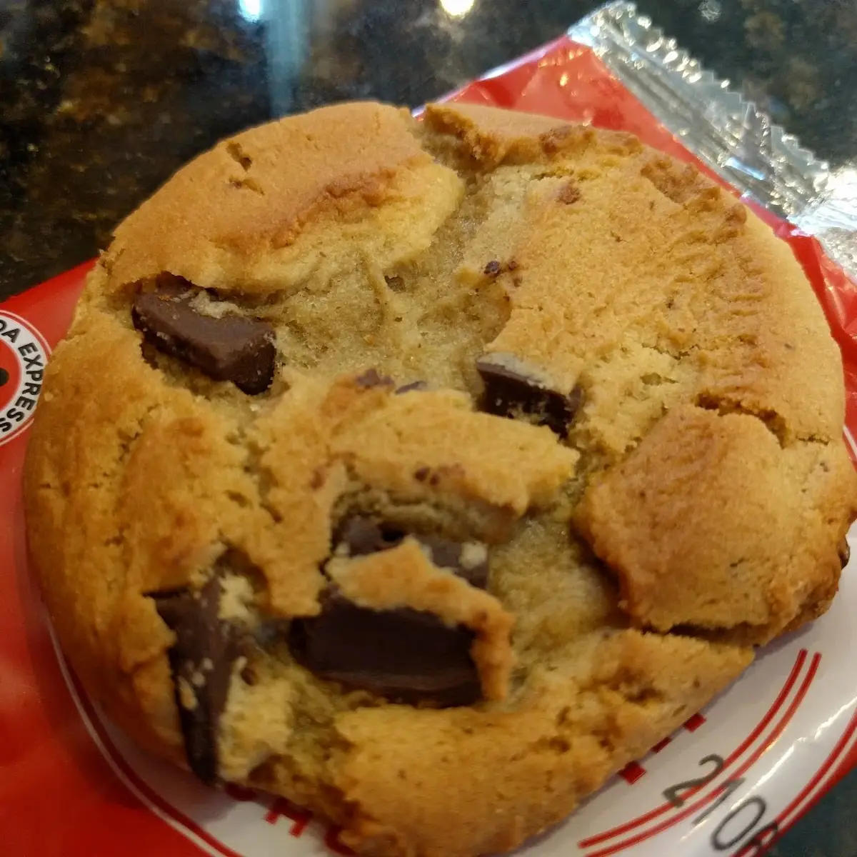 Chocolate Chip Cookie