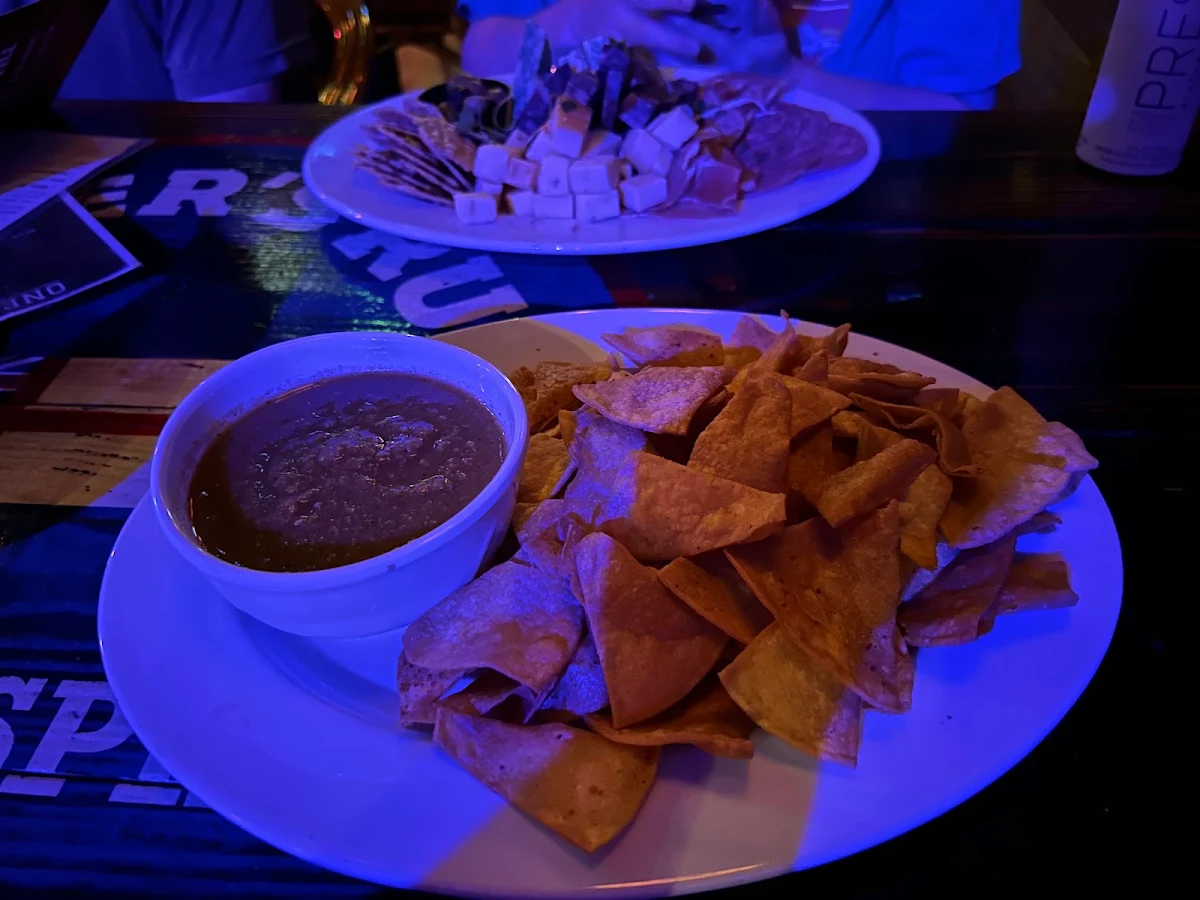 Chips & Salsa