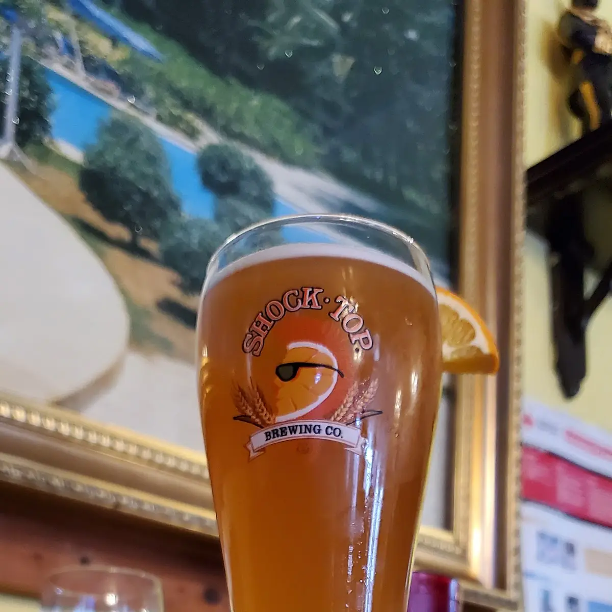 Blue Moon Belgian White