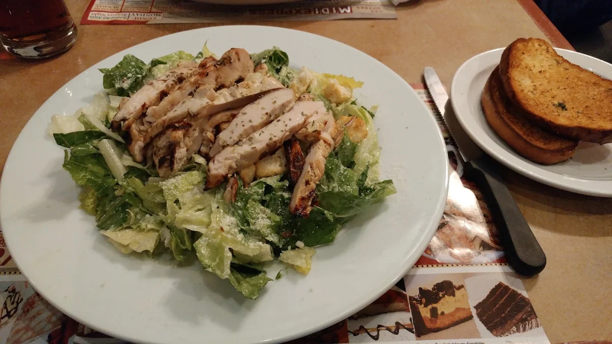 Grilled Chicken Salad, Restaurant Dorval