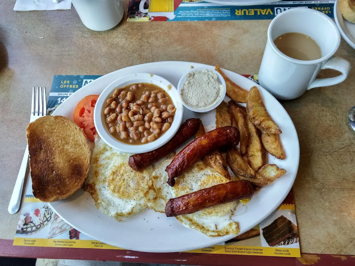 Sausage Eggs and Beans, Restaurant Dorval