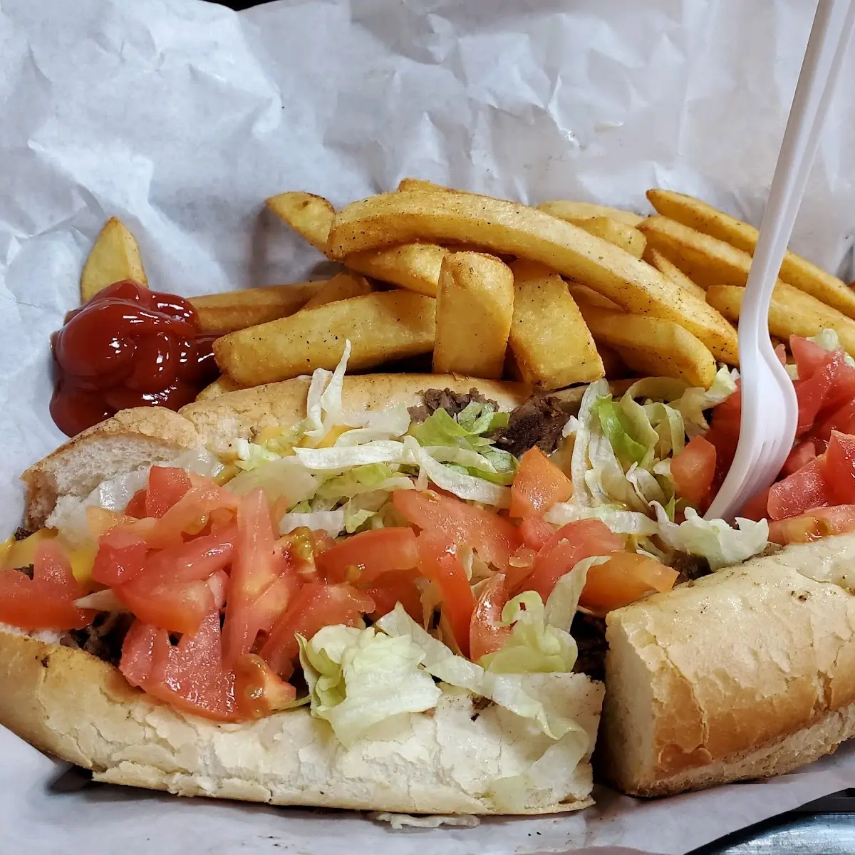 Lettuce Tomato Philly