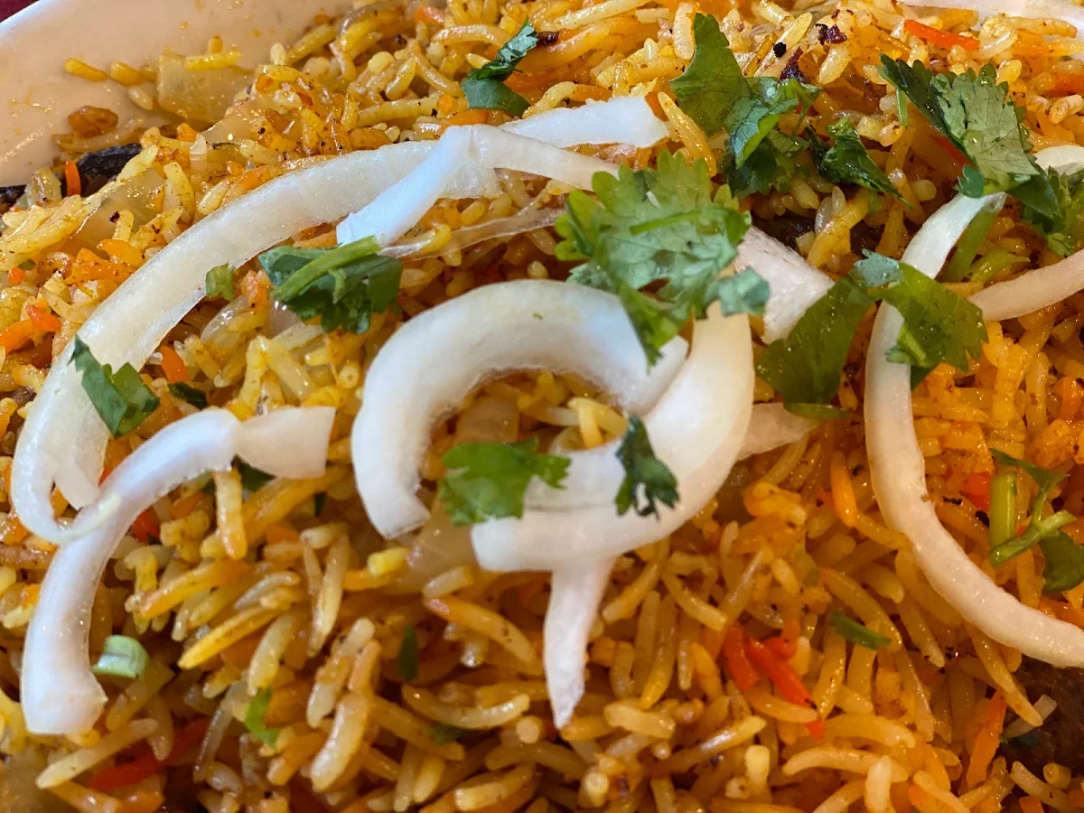 Biryani Aux Légumes Hydrabady Hydrabani Veggie Biryani, Salateen Restaurant
