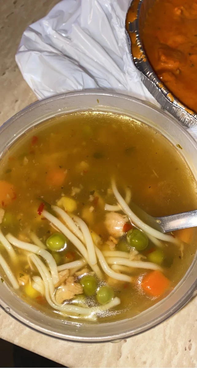 Chicken Noodle Soup, Salateen Restaurant