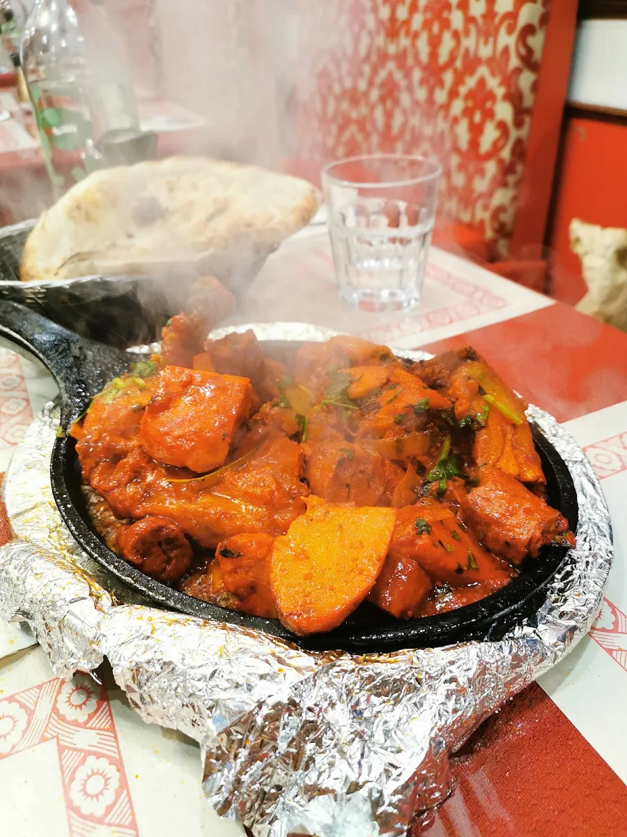 Shahi Mixed Grill, Salateen Restaurant