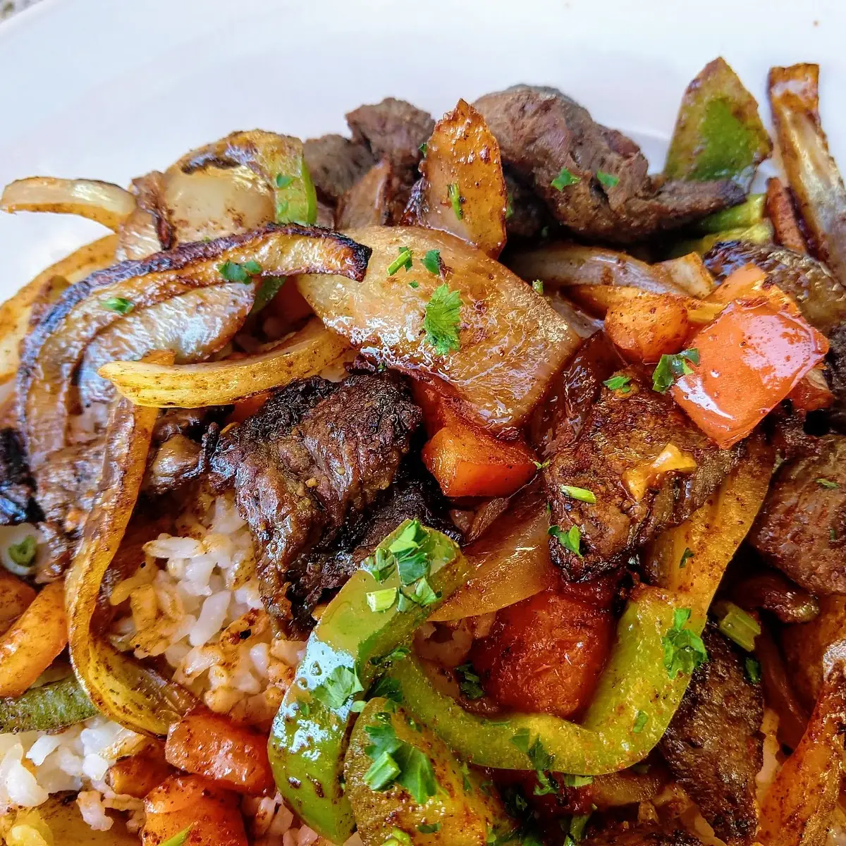 Lomo Saltado