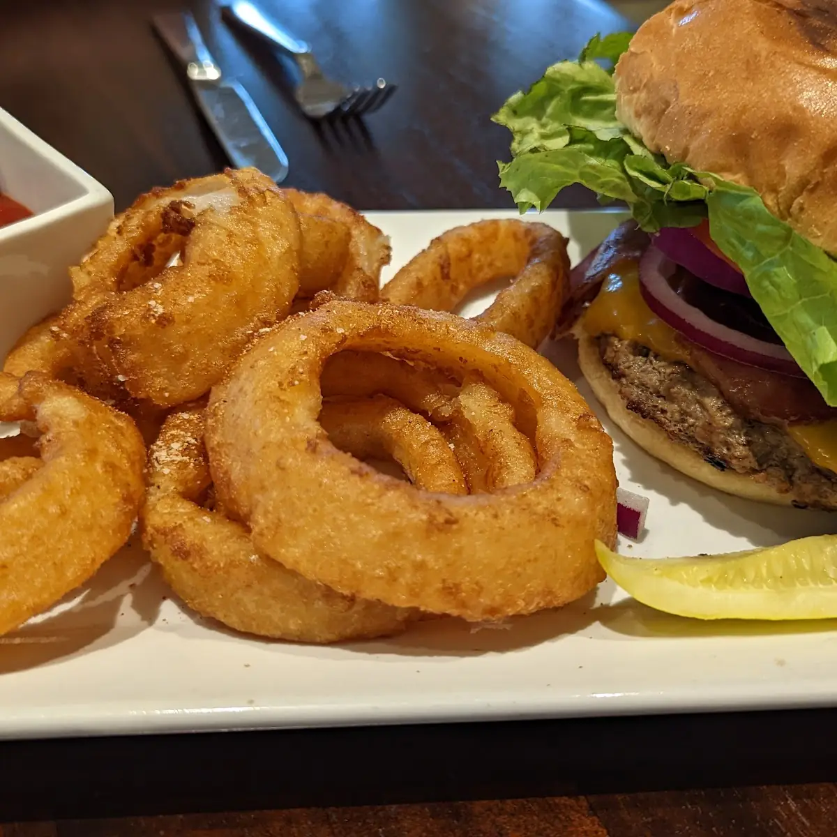 Sweetwater Bacon Cheeseburger