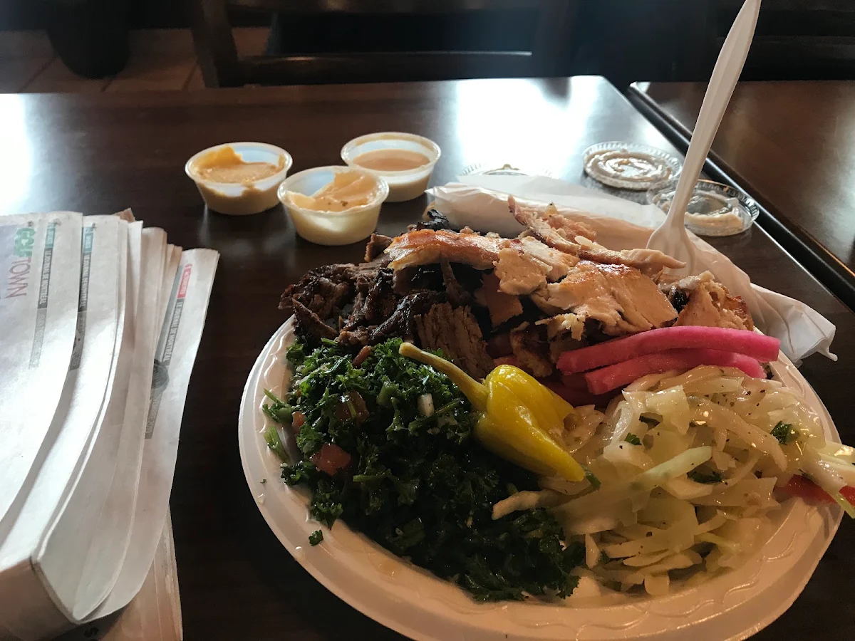 Highlights, Restaurant Le Taouk Cuisine Libanaise