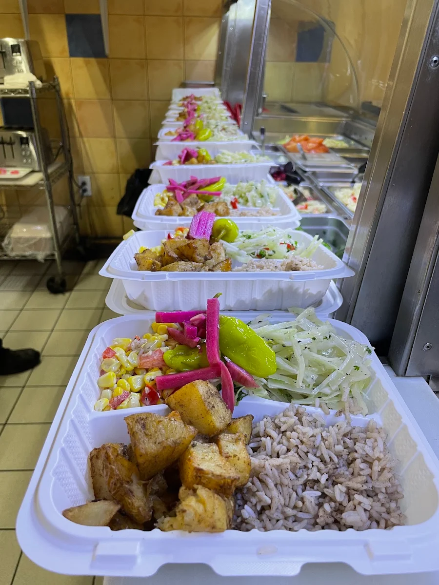Highlights, Restaurant Le Taouk Cuisine Libanaise