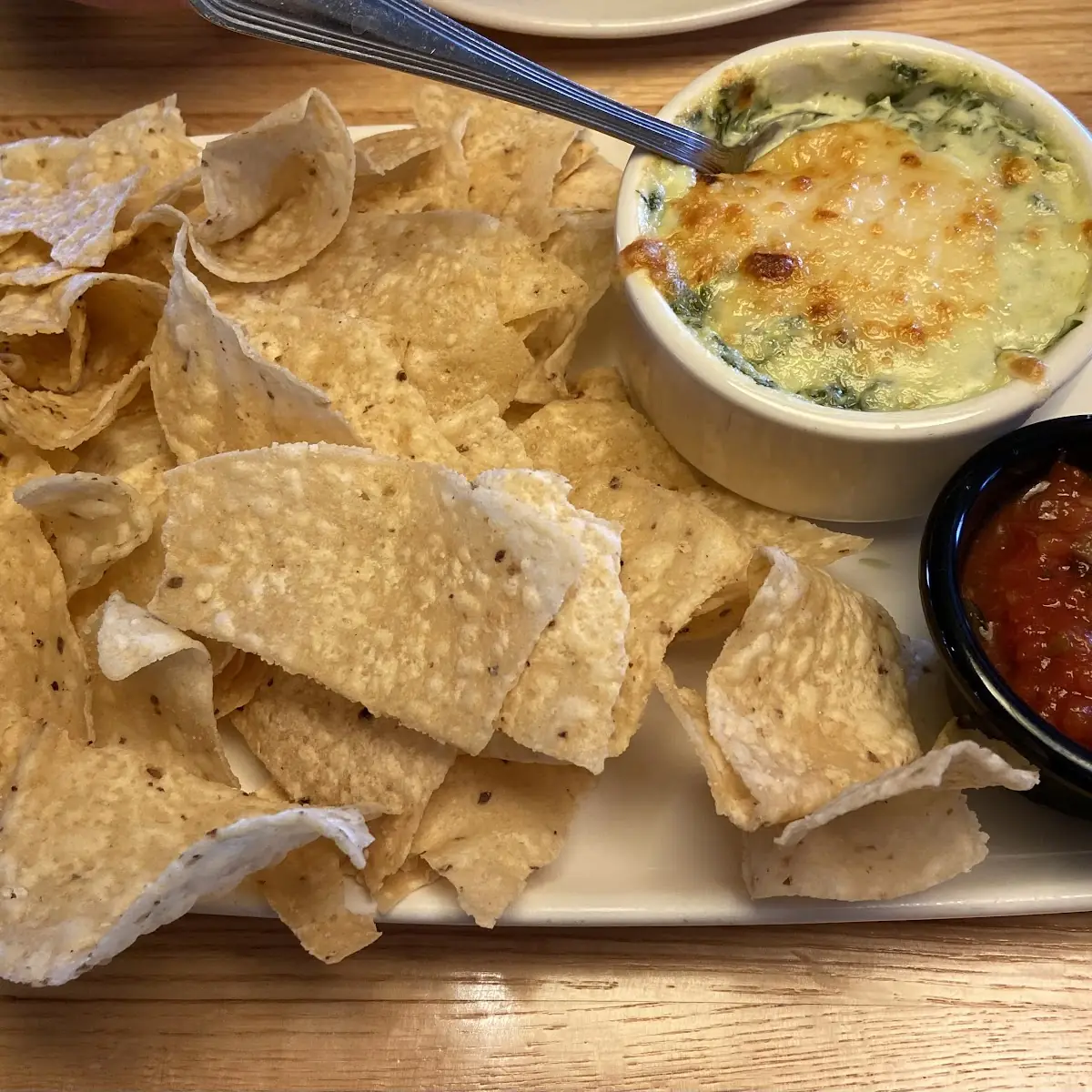 White Queso Dip & Chips