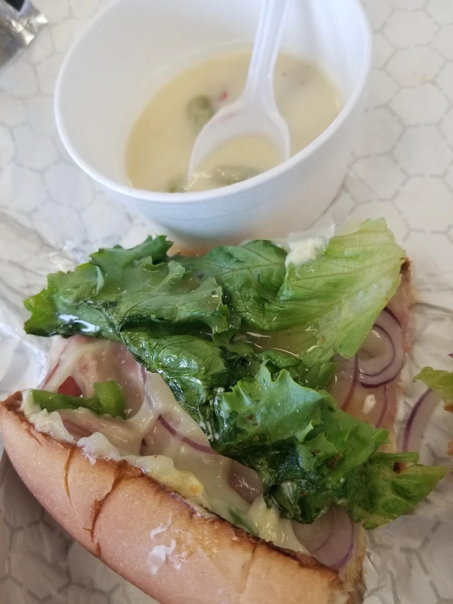 715 Sandwich