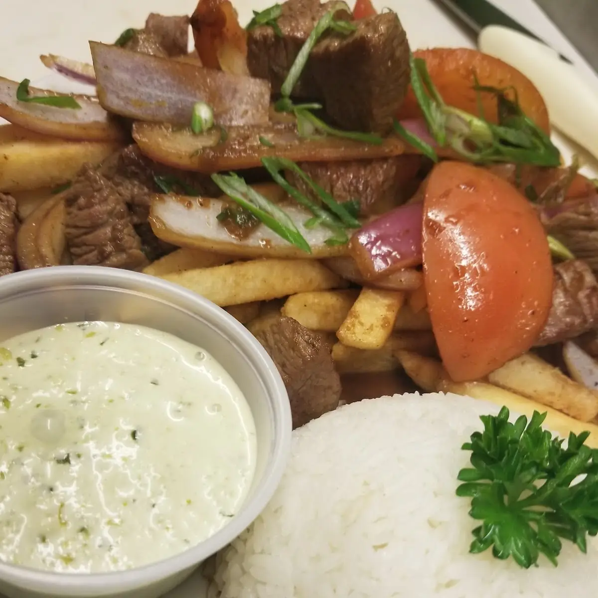 Plato Lomo Saltado