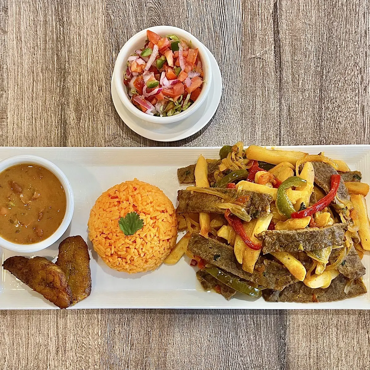 Lomo Salteado Platter