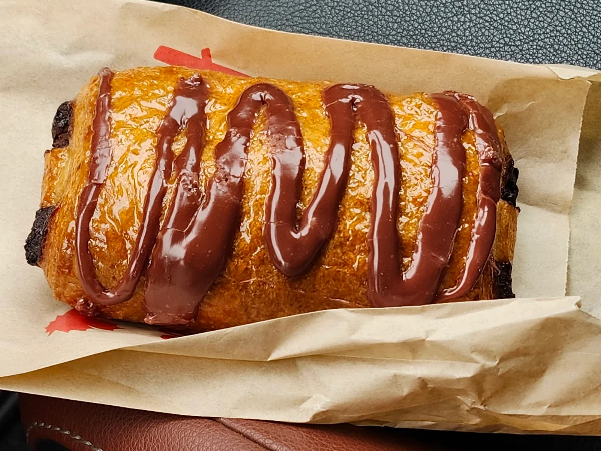 Pain Au Chocolatine, Tim Hortons