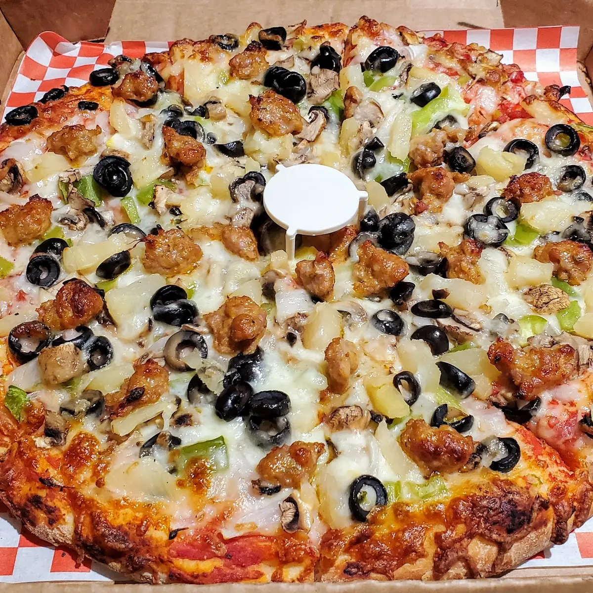 Veggie Pizza with Pineapple and Sausage