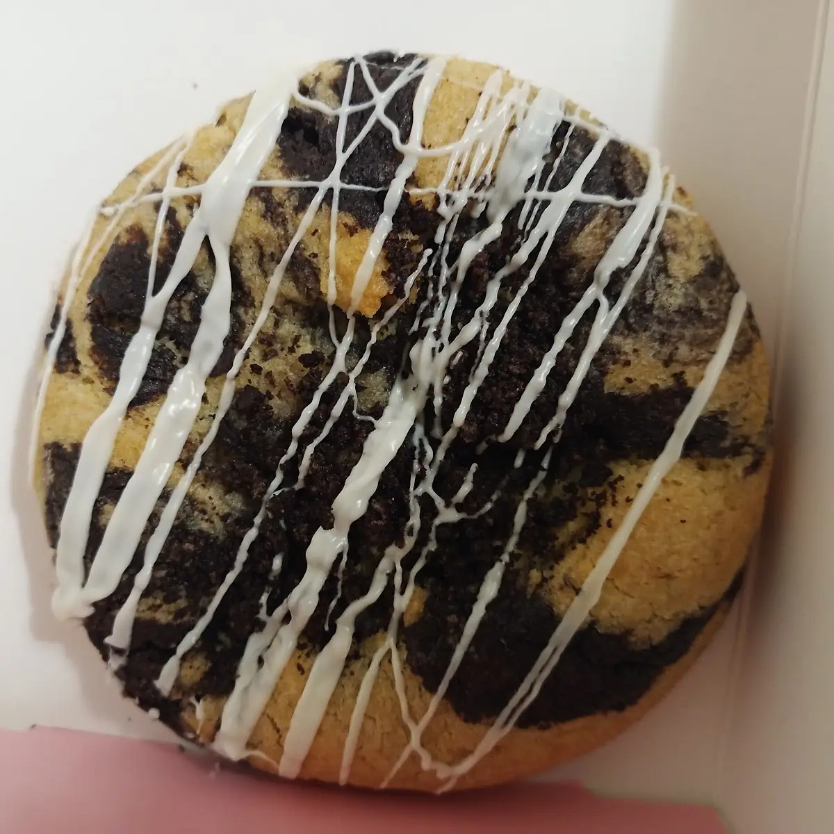 Cookies & Cream Cookie