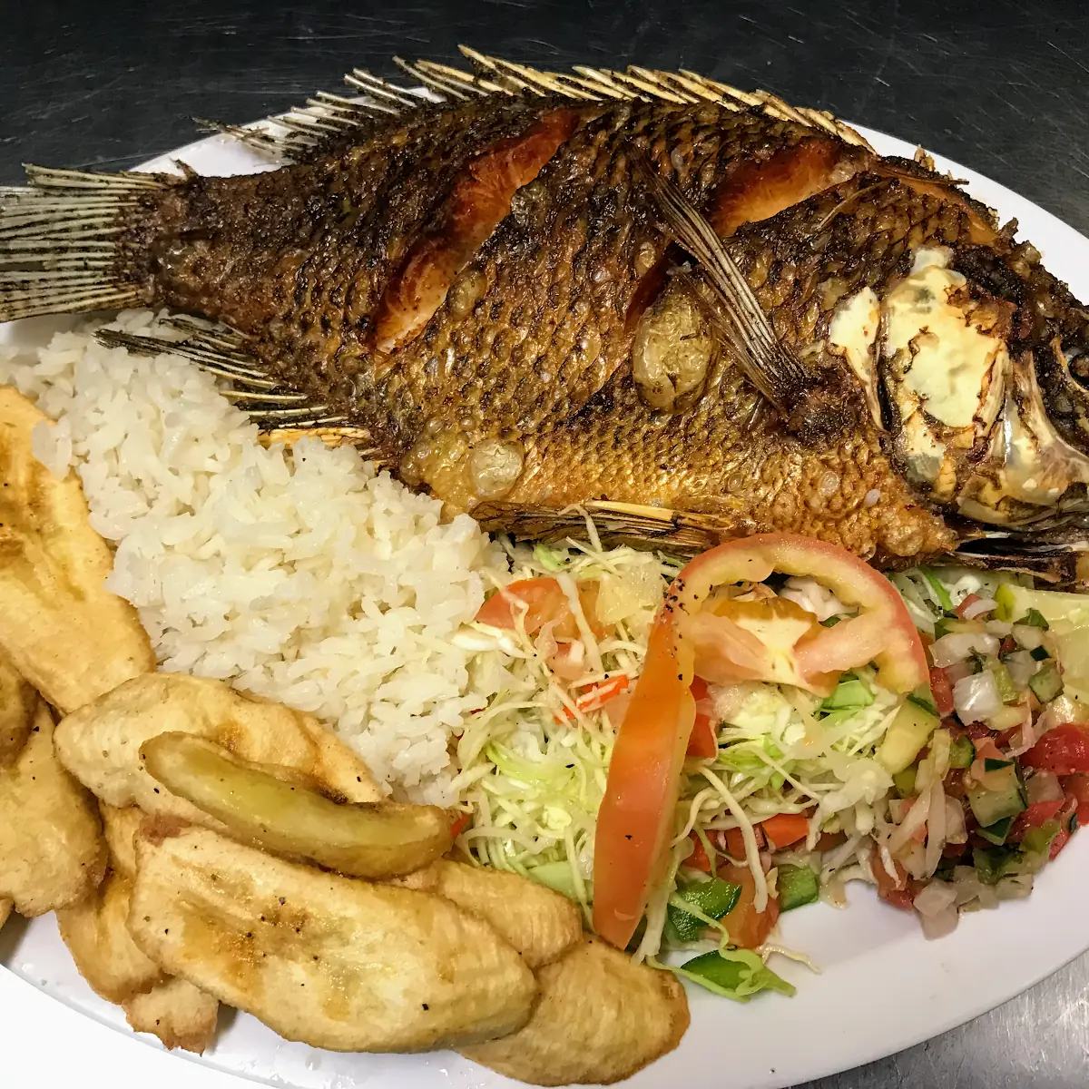 Pescado Frito Tilapia Mojarra