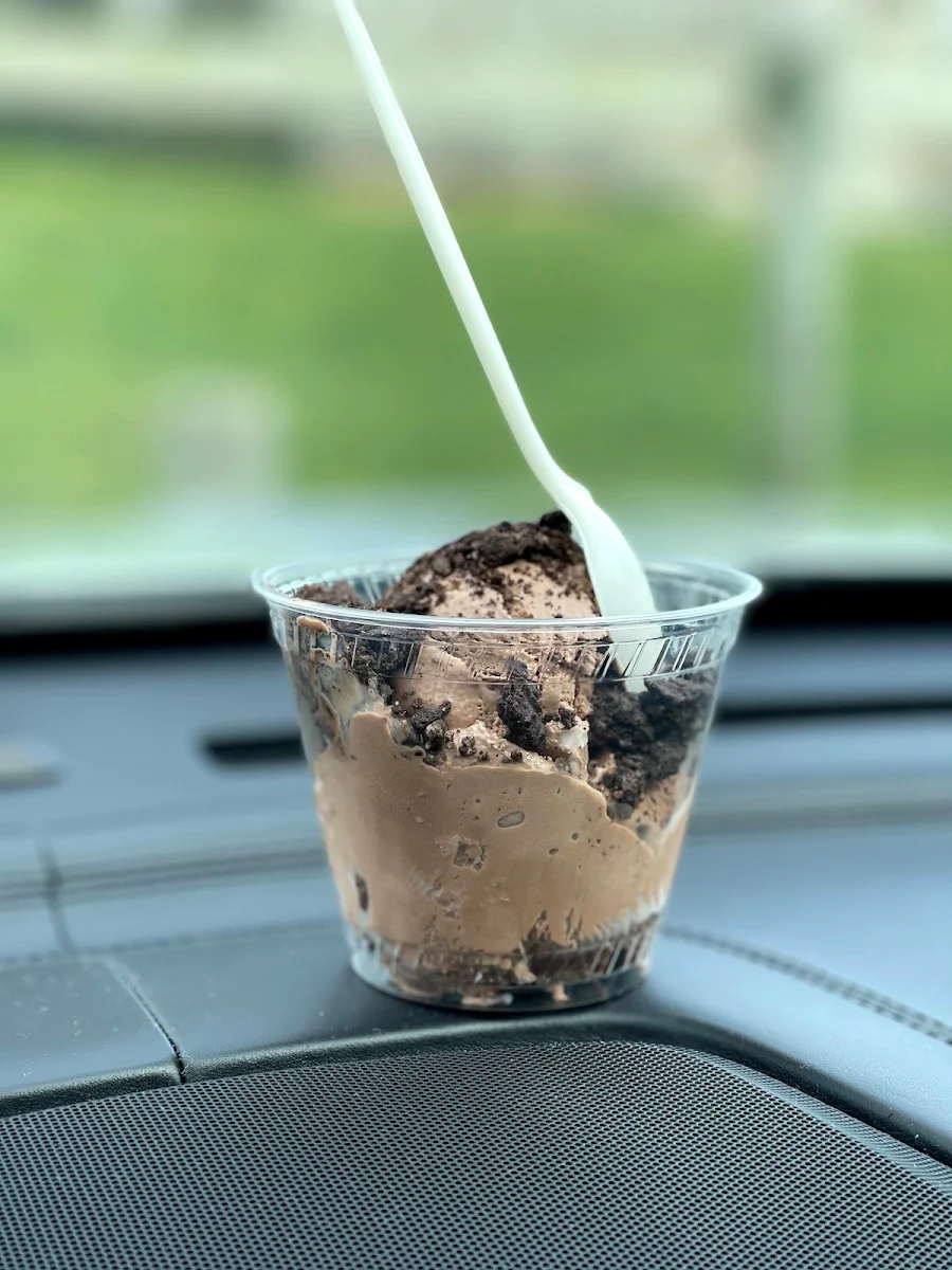 Cow Pie Sundae
