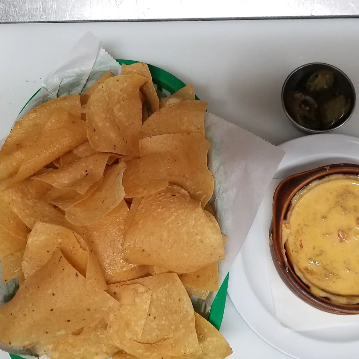 Chips & Queso