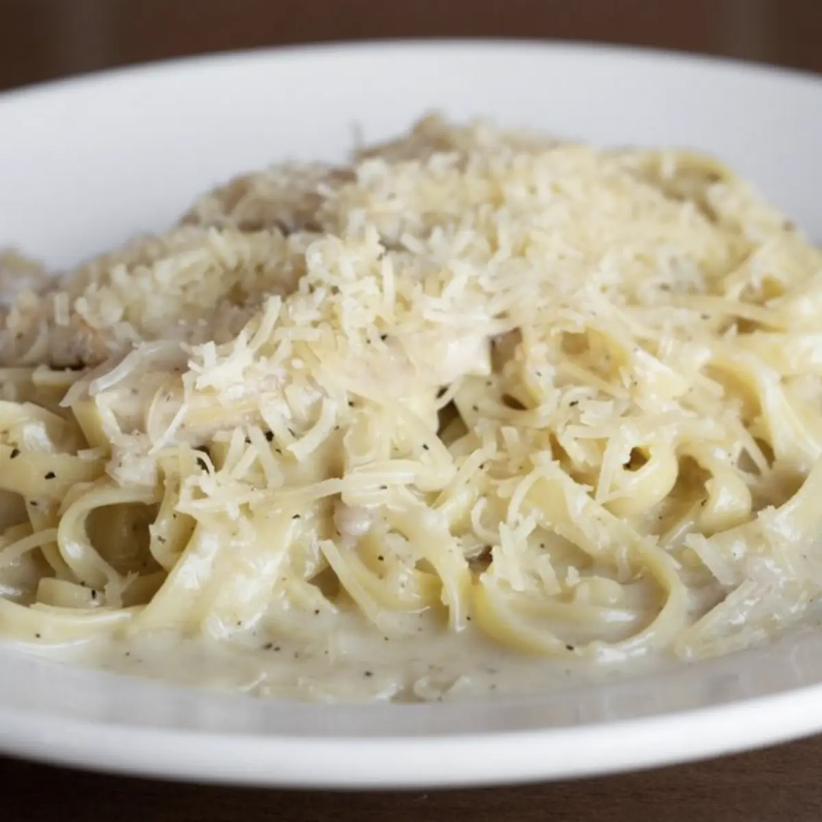 Fettuccine Alfredo ⓖ