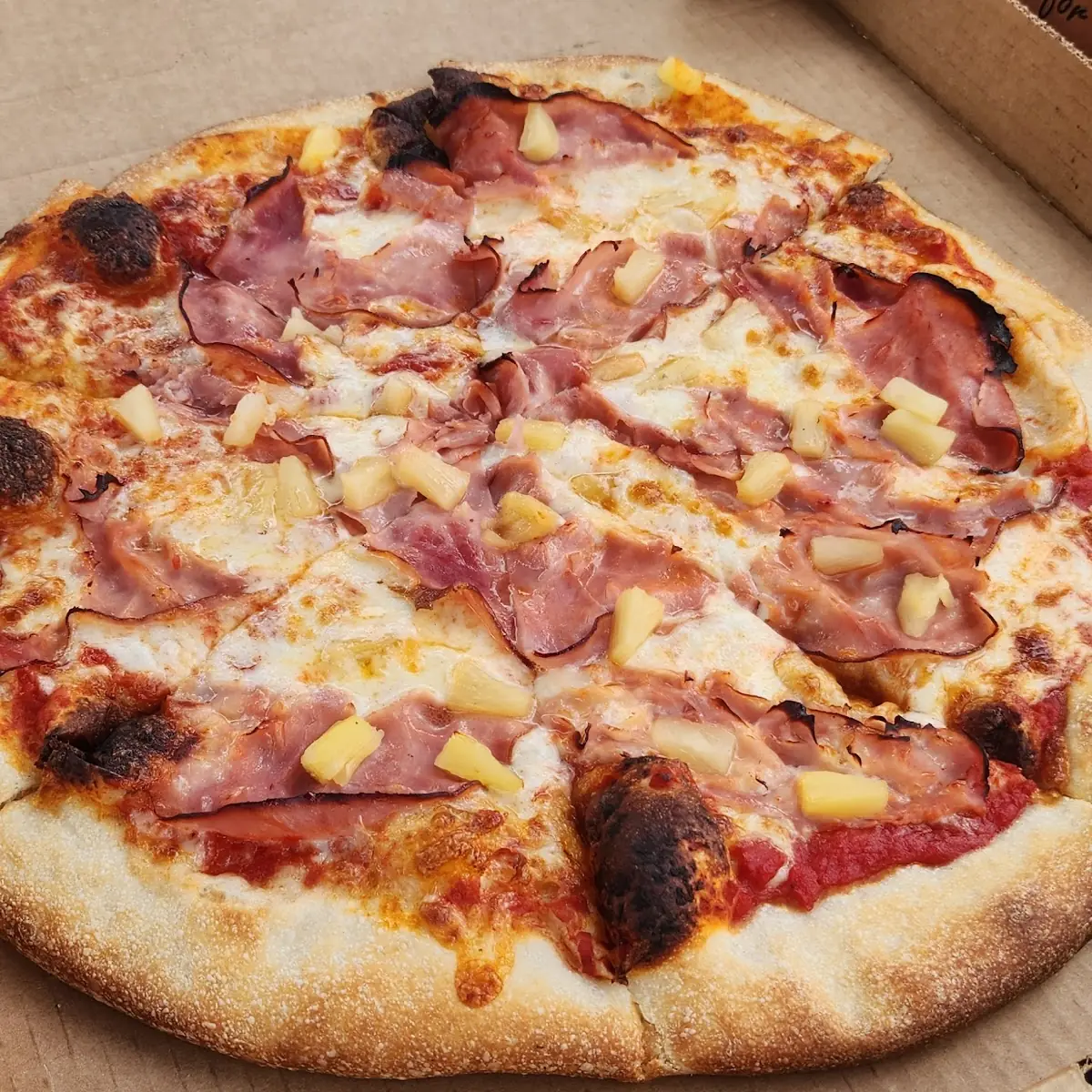 Hawaiian Pizza